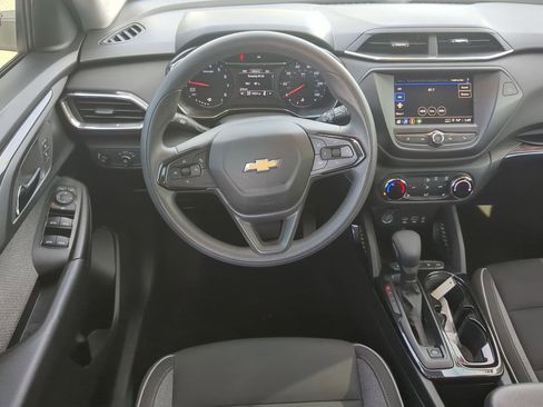 Used 2022 Chevrolet TrailBlazer LT image 13