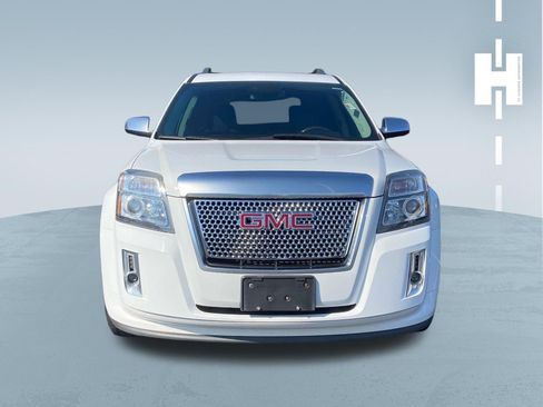 Used 2015 GMC Terrain Denali FWD image 2