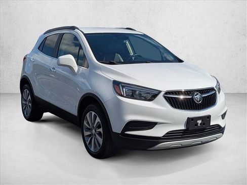 Used 2020 Buick Encore Preferred w/ Safety Package AWD/4WD image 3