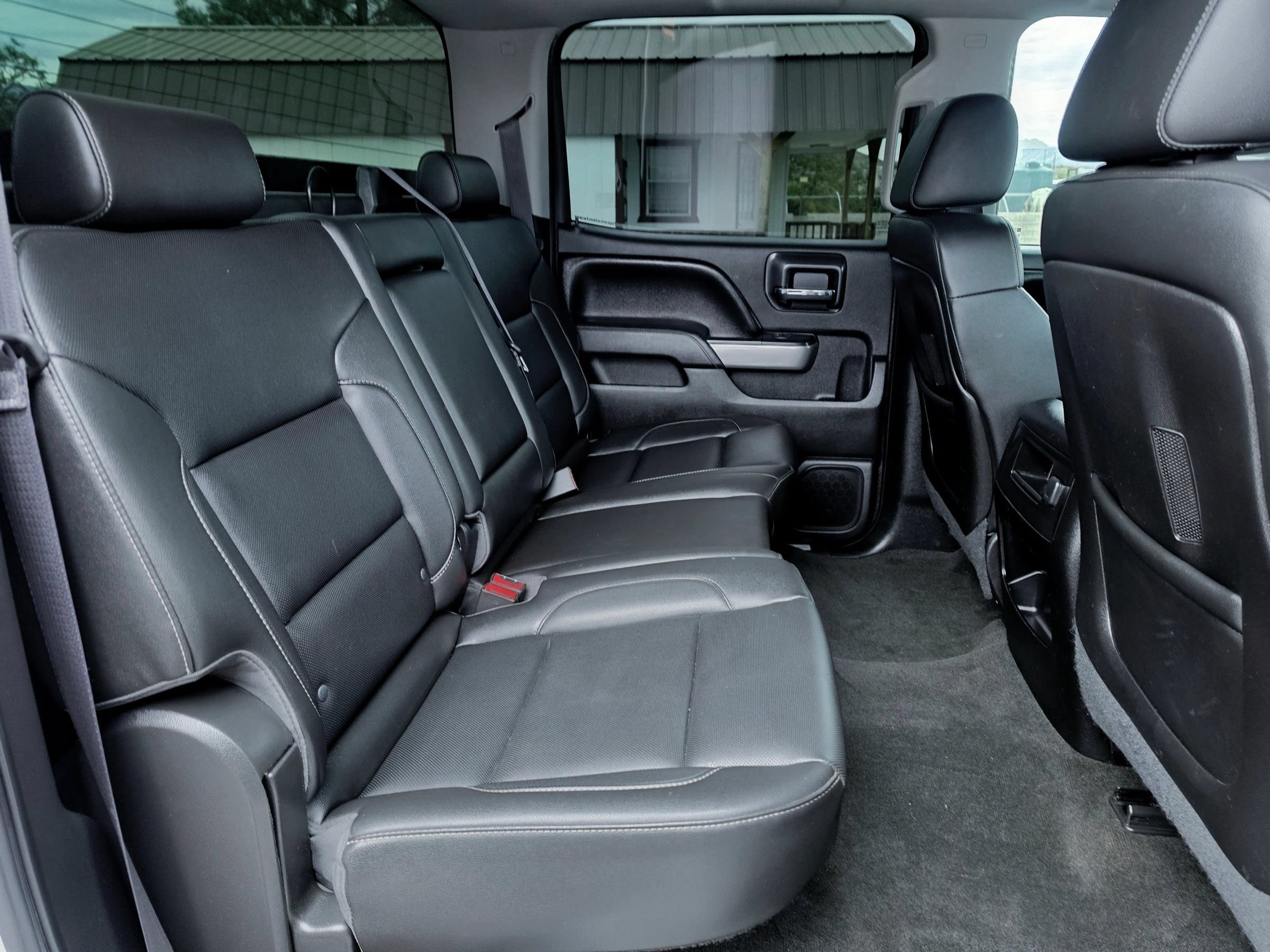 Used 2015 Chevrolet Silverado 2500 LTZ w/ Duramax Plus Package AWD/4WD image 40
