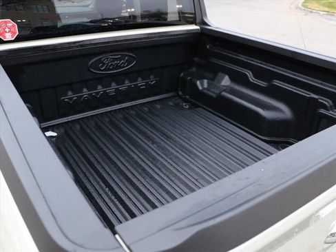 Used 2024 Ford Maverick XLT image 15