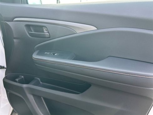 Certified 2022 Honda Passport TrailSport image 26