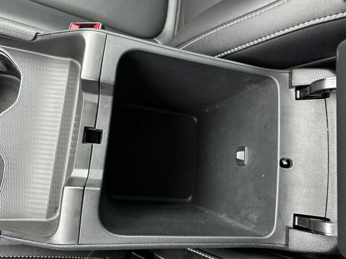 Used 2023 Jeep Grand Cherokee L Limited w/ Trailer Tow Group (B) image 32