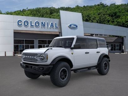 New 2025 Ford Bronco Badlands w/ Sasquatch Package