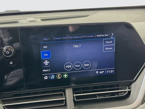 Used 2025 Chevrolet Trax LS image 19