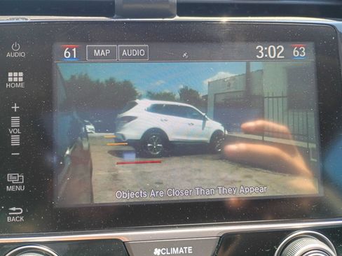 Used 2016 Honda Civic Touring image 16