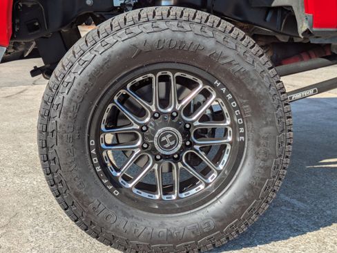 Used 2019 Ford F250 Lariat w/ Lariat Value Package image 30