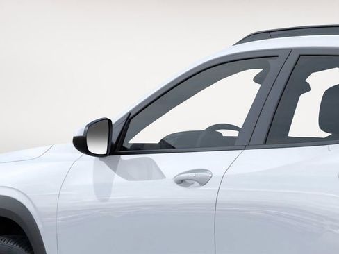 New 2026 Chevrolet Trax LT w/ Driver Confidence Package image 12