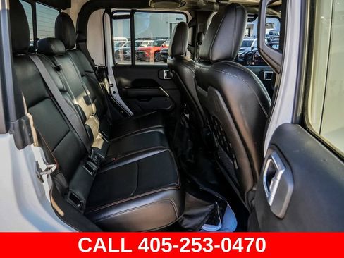 Used 2021 Jeep Gladiator Mojave AWD/4WD image 24