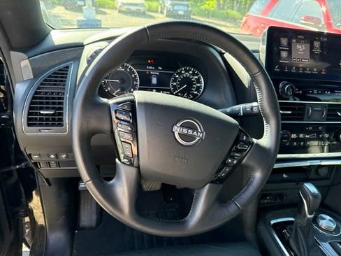 Used 2024 Nissan Armada SL w/ Midnight Edition Package AWD/4WD image 16