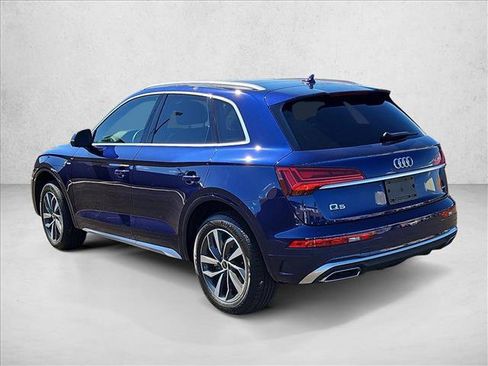Certified 2025 Audi Q5 2.0T Premium Plus w/ Premium Plus Package image 8