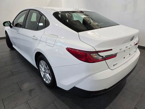 Used 2026 Toyota Camry LE FWD image 3