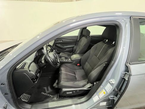 Used 2023 Honda Accord Sport image 17