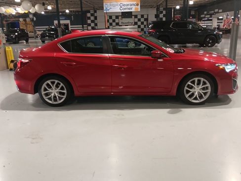 Used 2022 Acura ILX FWD image 9