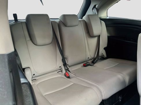 Used 2022 Honda Odyssey Touring image 29