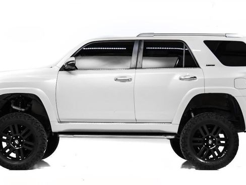 Used 2020 Toyota 4Runner Nightshade image 3