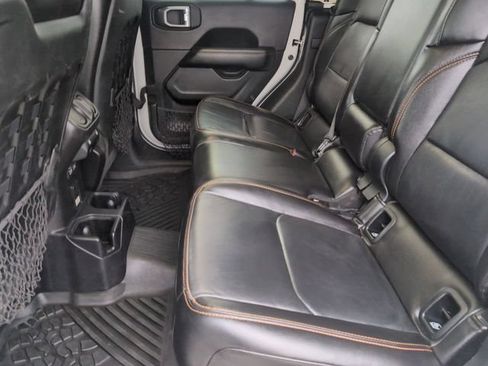 Used 2021 Jeep Gladiator Mojave AWD/4WD image 24