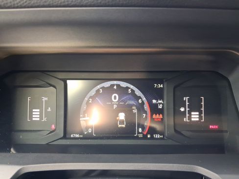 Used 2025 Toyota Tacoma SR5 RWD image 17