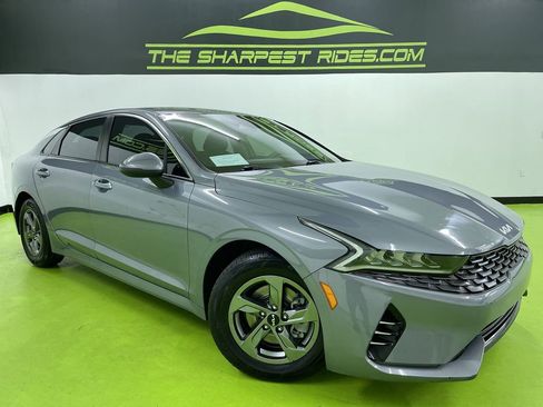 Used 2022 Kia K5 LXS image 1