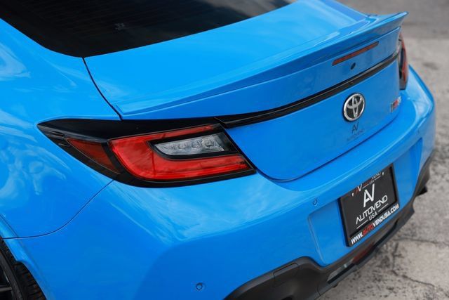 Used 2022 Toyota GR86 Premium RWD image 46