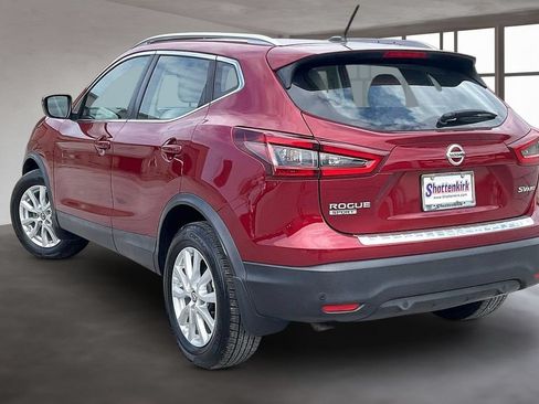 Used 2020 Nissan Rogue Sport SV w/ All-Weather Package AWD/4WD image 4