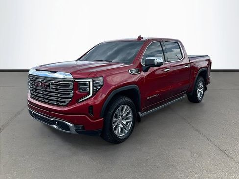Used 2022 GMC Sierra 1500 Denali w/ Technology Package AWD/4WD image 3