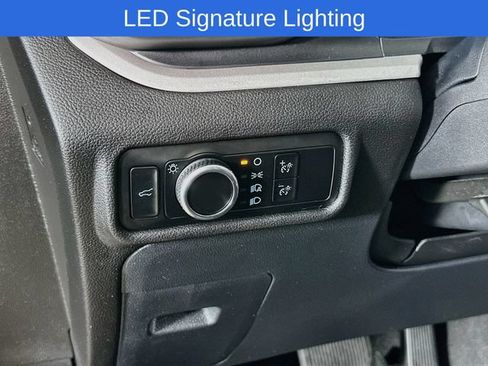 Certified 2023 Ford Explorer XLT AWD/4WD image 23