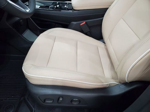 New 2026 Buick Enclave Preferred w/ Power Package image 13