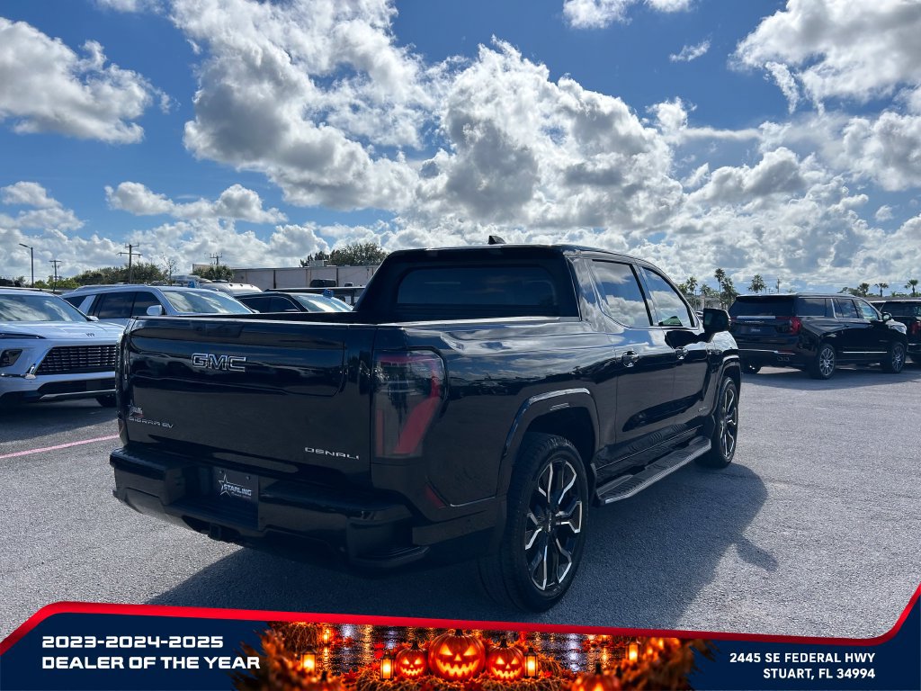 Used 2025 GMC Sierra EV Denali AWD/4WD image 5