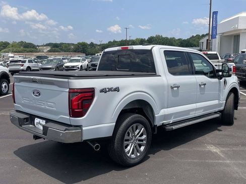 Used 2025 Ford F150 Lariat w/ Equipment Group 501A Mid AWD/4WD image 3