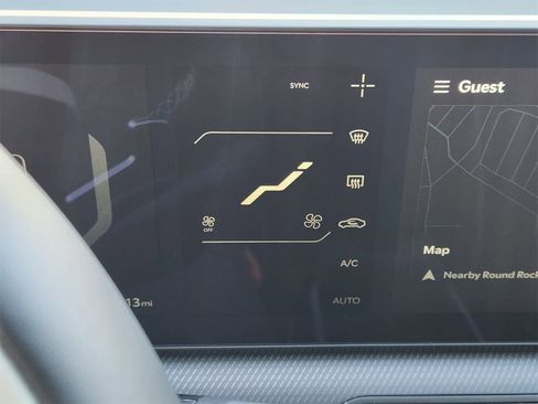 New 2025 Kia K4 GT-Line w/ GT-Line Sunroof Package image 17