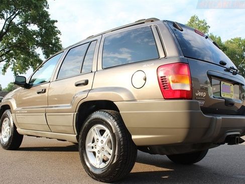 Used 2000 Jeep Grand Cherokee Laredo image 25