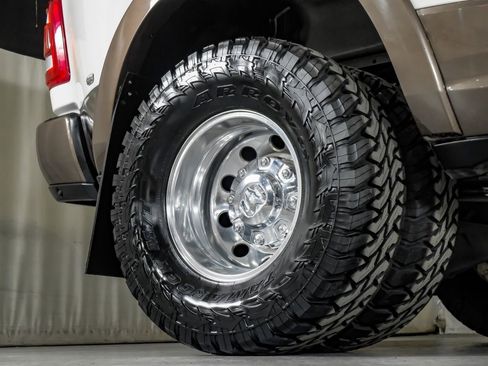 Used 2023 RAM 3500 Limited image 56