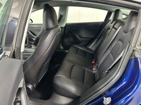 Used 2018 Tesla Model 3 Long Range image 24