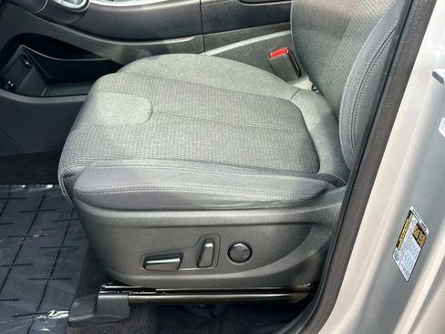 Used 2023 Hyundai Santa Fe SEL image 14