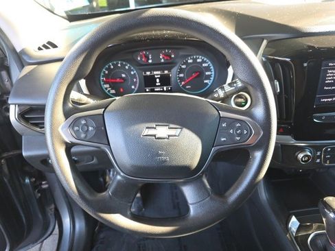 Used 2020 Chevrolet Traverse LS image 26