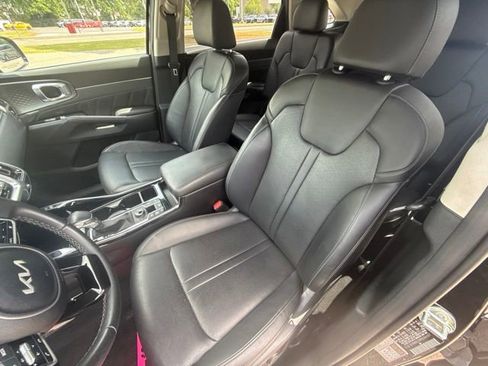 Used 2023 Kia Sorento SX AWD/4WD image 24