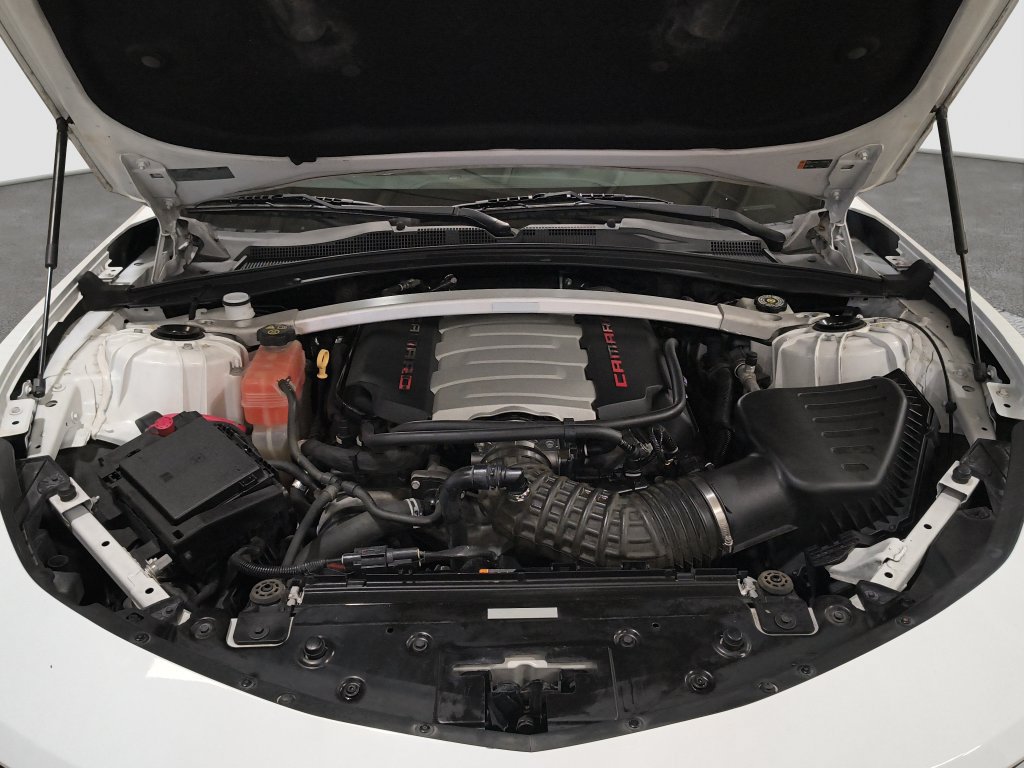Used 2016 Chevrolet Camaro SS RWD image 24