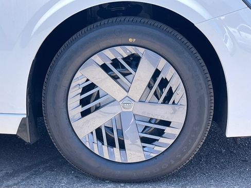 New 2027 Nissan Sentra S w/ Floor Mat Package FWD image 8