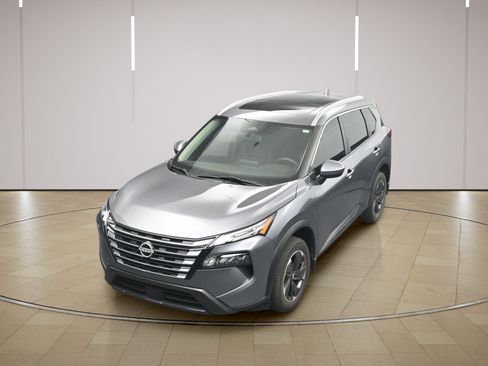 Certified 2024 Nissan Rogue SV w/ SV Premium Package FWD image 28