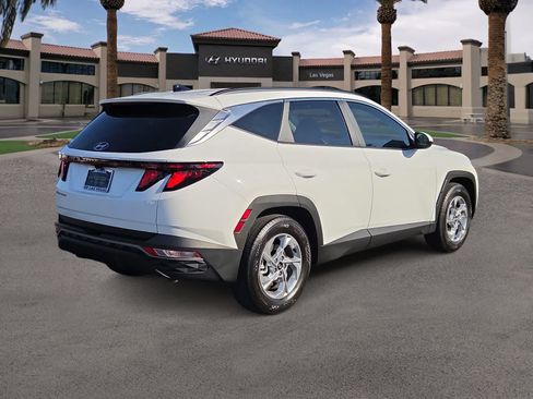 Used 2024 Hyundai Tucson SEL FWD image 8