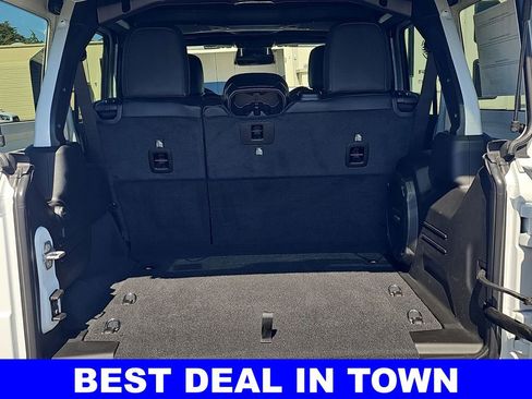 New 2026 Jeep Wrangler Unlimited Rubicon AWD/4WD image 12
