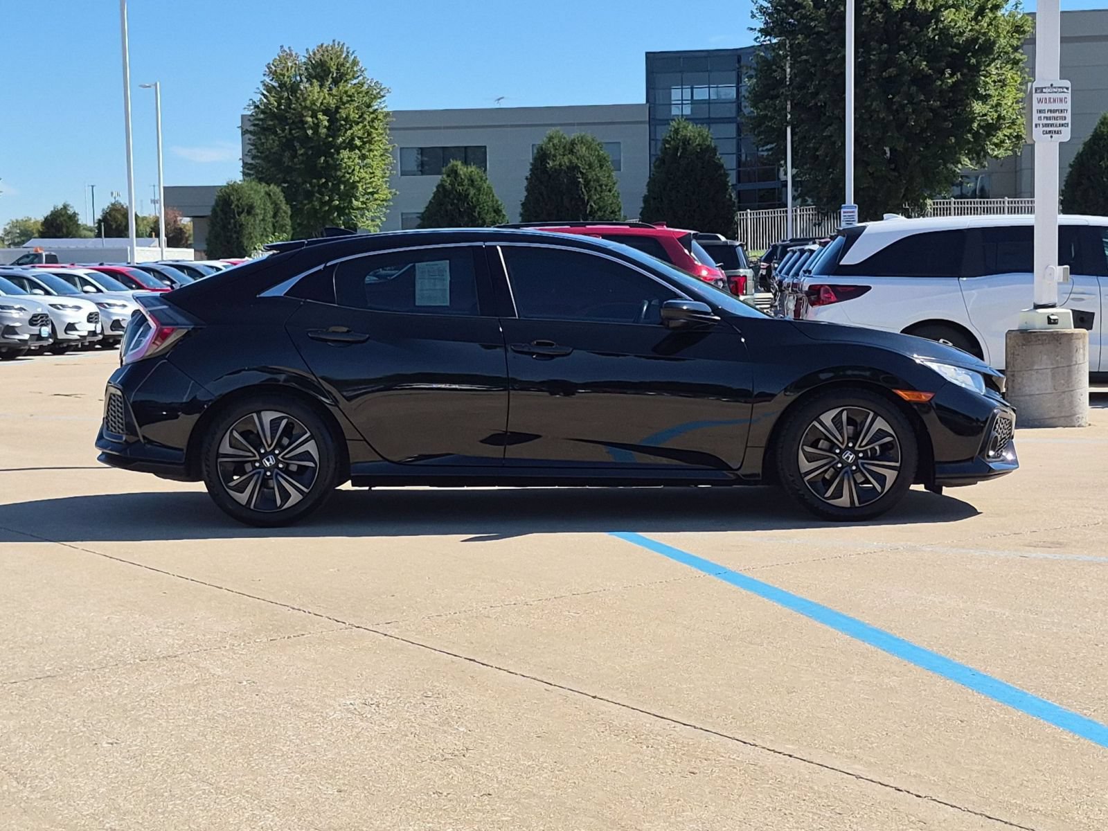 Used 2018 Honda Civic EX-L image 5