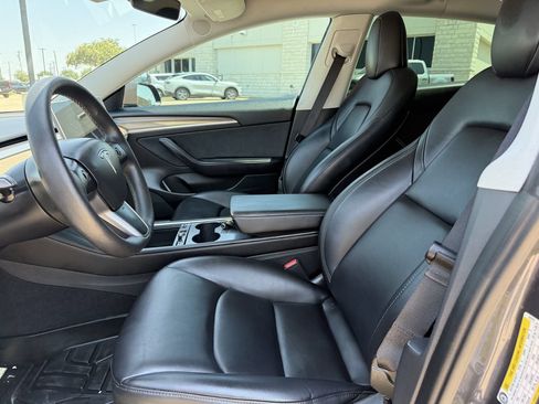 Used 2023 Tesla Model 3 Standard Range RWD image 21