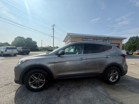 Used 2017 Hyundai Santa Fe Sport AWD/4WD image 3