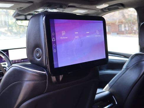 Used 2026 Cadillac Escalade Platinum Sport w/ LPO, ONYX Package image 36