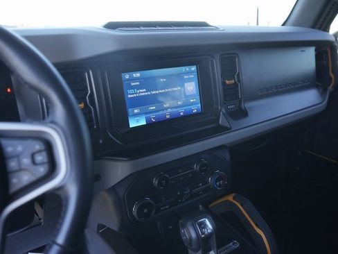 Used 2021 Ford Bronco Badlands w/ Sasquatch Package image 25