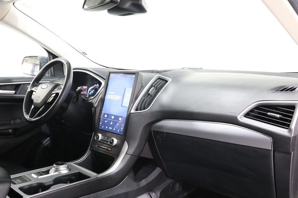 Used 2021 Ford Edge SEL FWD image 25