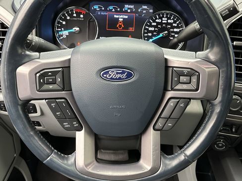 Used 2022 Ford F350 Limited image 17