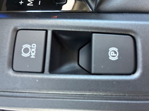 New 2026 Toyota Corolla Cross LE image 38